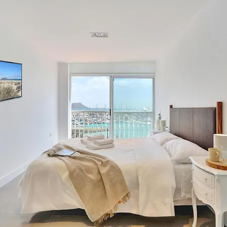 Alba & Daniel's Con Vista Su Lobos,