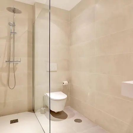 Alba & Daniel's Con Vista Su Lobos, *