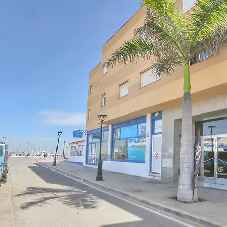 Alba & Daniel's Con Vista Su Lobos,