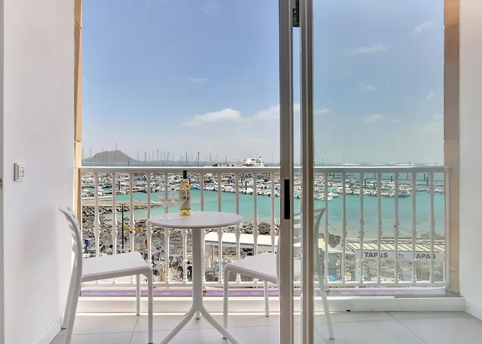 Apartman Alba & Daniel's Con Vista Su Lobos,