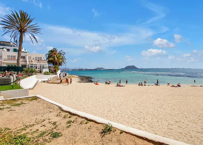 Alba & Daniel's Con Vista Su Lobos, Corralejo