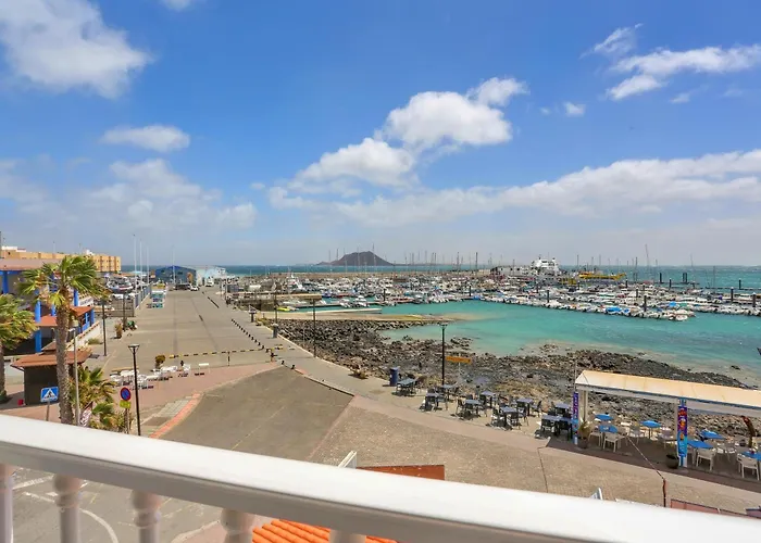 Alba & Daniel's Con Vista Su Lobos,